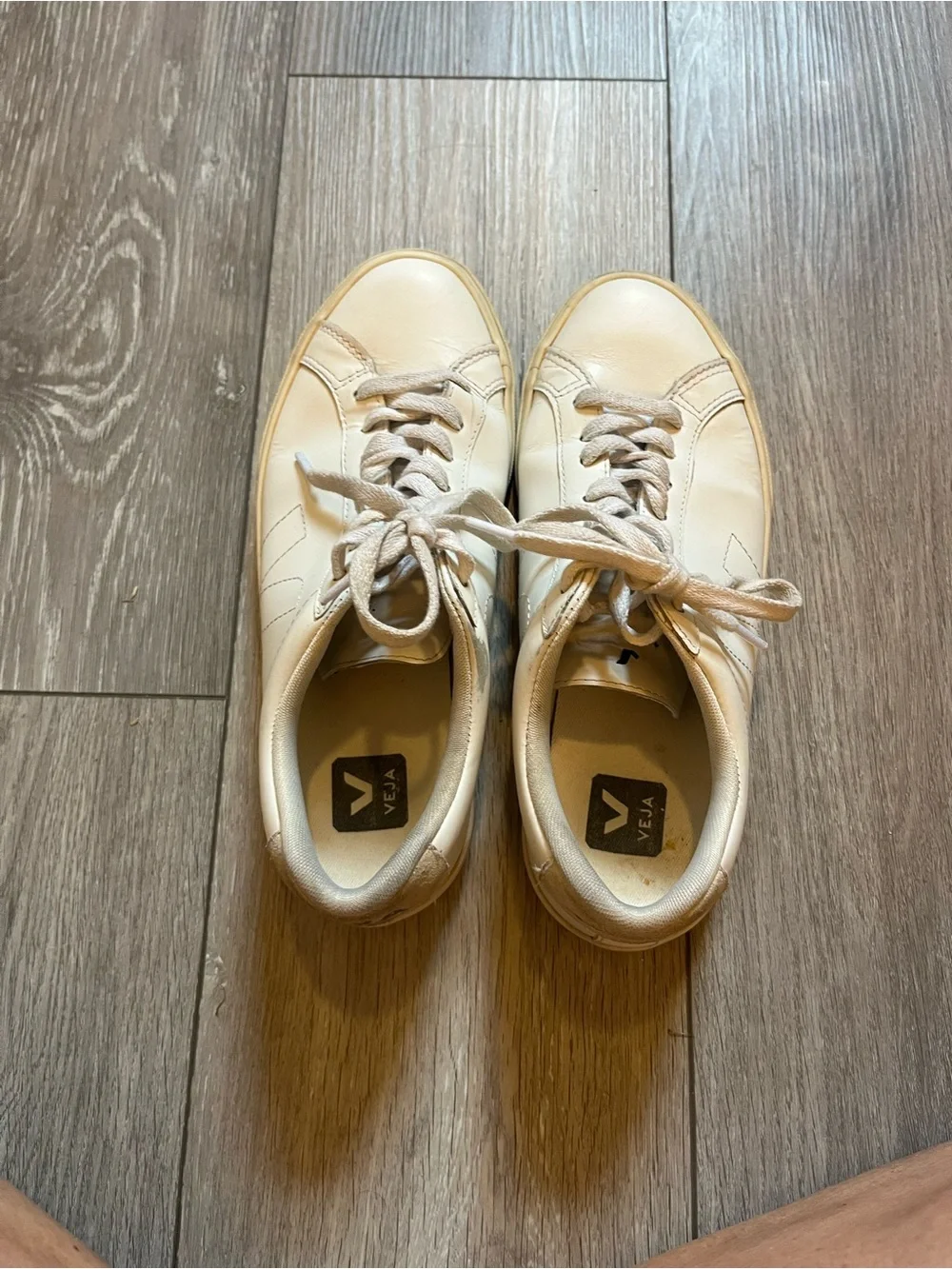 Veja Esplar White Leather Sneaker size 39 / W 8